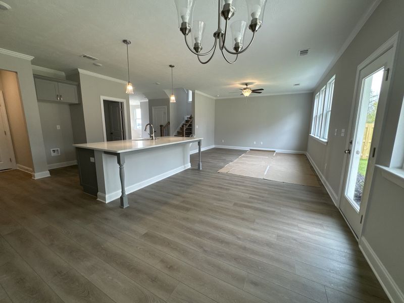 Spacious, unfurnished interior of a new home in Windsor, North Augusta (Image 19).
