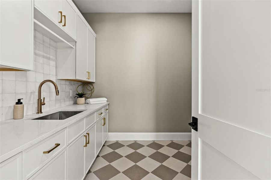 Furnished interior view inside a new home in , St. Petersburg (Image 43). Furnished interior view inside a new home in , St. Petersburg (Image 43).