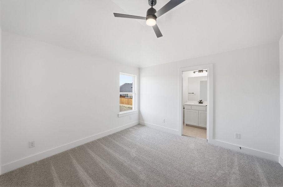 Spacious, unfurnished interior of a new home in Brookhollow West, Prosper (Image 37). Spacious, unfurnished interior of a new home in Brookhollow West, Prosper (Image 37).