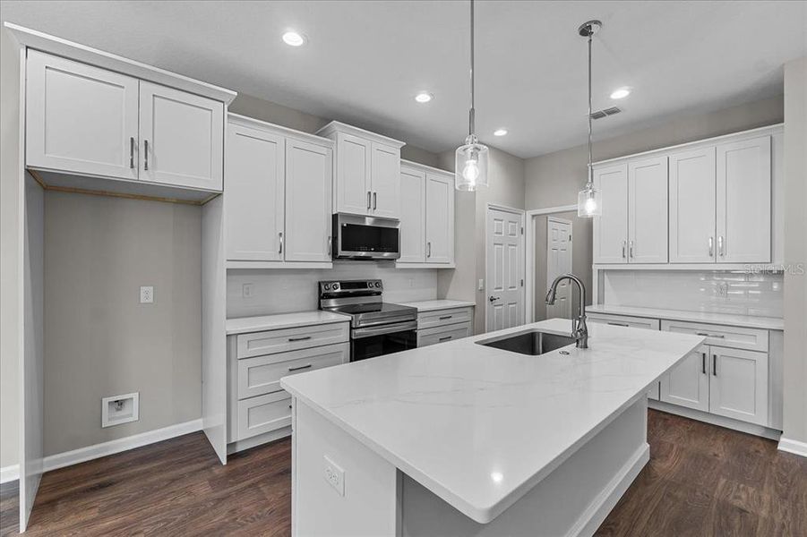 Furnished interior view inside a new home in , Mulberry (Image 6).