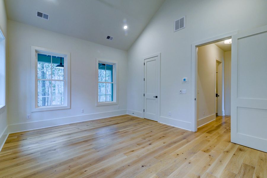 Spacious, unfurnished interior of a new home in , Johns Island (Image 49). Spacious, unfurnished interior of a new home in , Johns Island (Image 49).