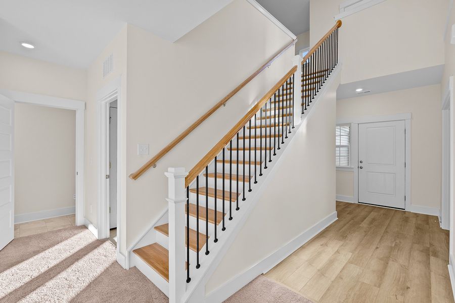 Spacious, unfurnished interior of a new home in Fieldstone, Lexington (Image 19). Spacious, unfurnished interior of a new home in Fieldstone, Lexington (Image 19).