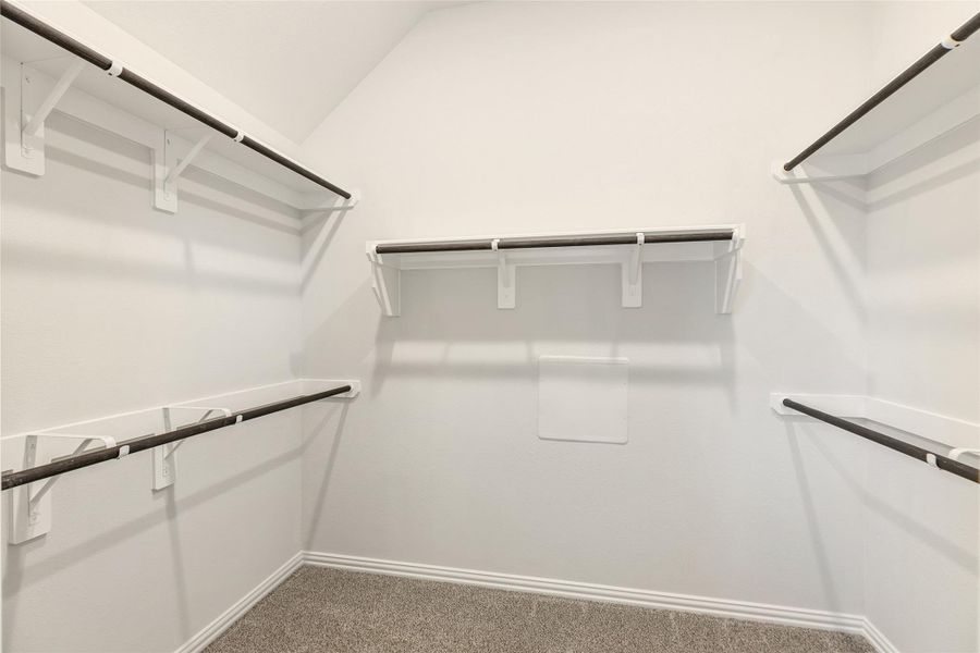 Image 33 of a home in Brookewater.