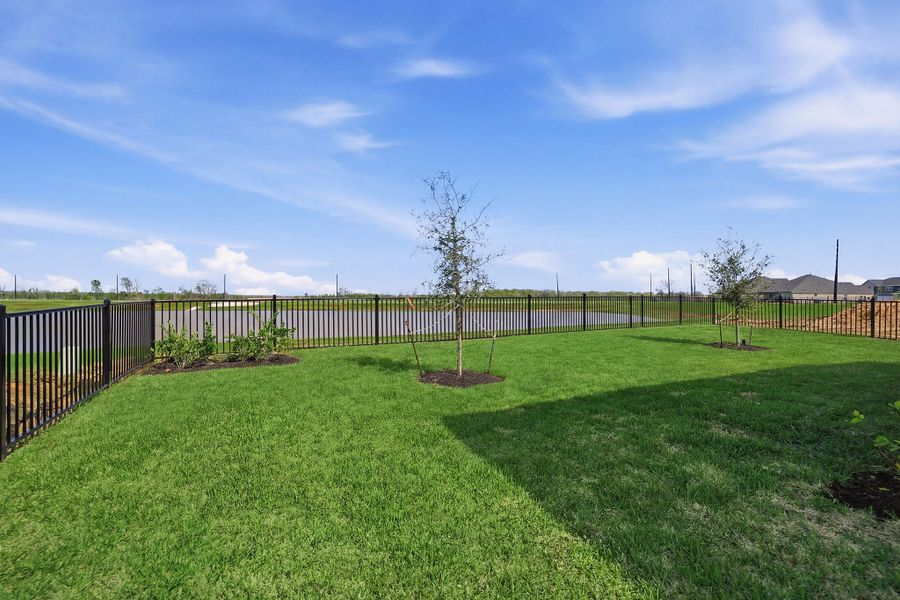 Natural landscape and outdoor views near Canterra Creek in Rosharon (Image 40).