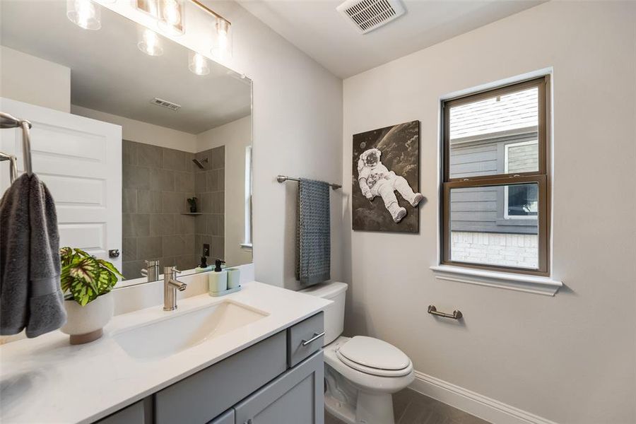 Furnished interior view inside a new home in Mercer Meadows, Royse City (Image 21).
