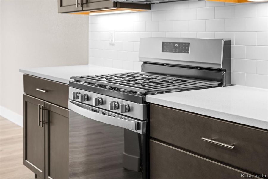 Close-up of interior finishes inside a home in Ralston Creek, Arvada (Image 20).