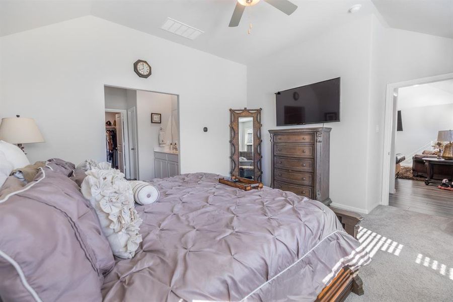 Furnished interior view inside a new home in Prairie Ridge at Goodland, Venus (Image 23). Furnished interior view inside a new home in Prairie Ridge at Goodland, Venus (Image 23).