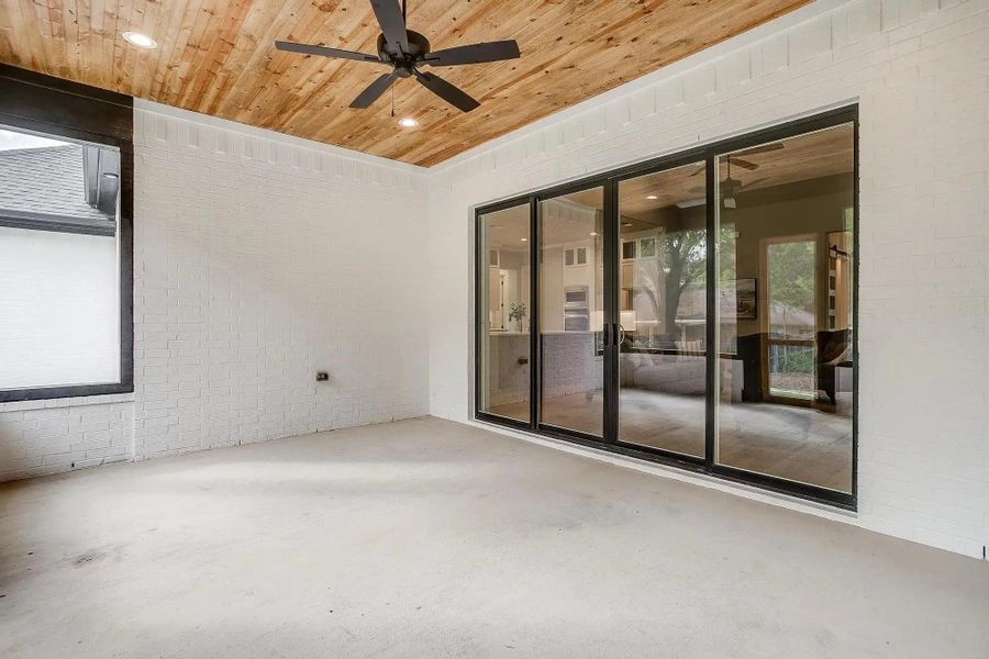 Representative exterior details of a home built from the The Blaire by Elmwood Custom Homes in Hidden Lakes on Mockingbird, Midlothian (Image 15). Representative exterior details of a home built from the The Blaire by Elmwood Custom Homes in Hidden Lakes on Mockingbird, Midlothian (Image 15).