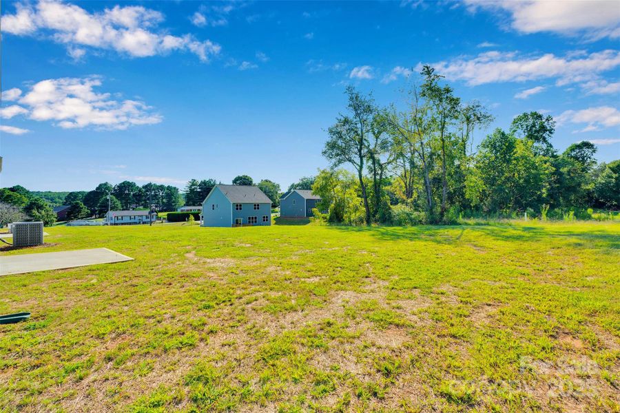 Image 35 of a home in .