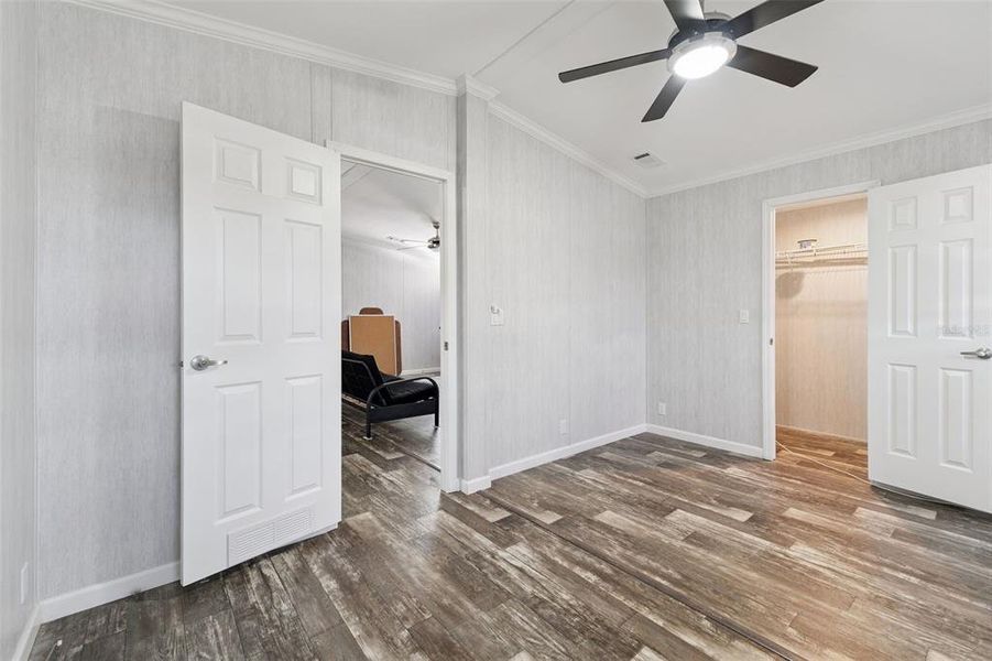 Spacious, unfurnished interior of a new home in , Lake Wales (Image 14).