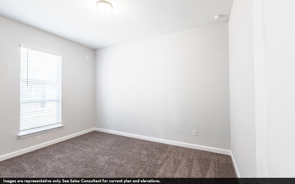 Spacious, unfurnished interior of a new home in Suncreek Estates, Rosharon (Image 13).