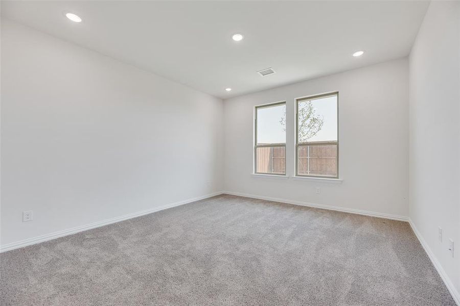 Spacious, unfurnished interior of a new home in Spiritas Ranch, Little Elm (Image 23). Spacious, unfurnished interior of a new home in Spiritas Ranch, Little Elm (Image 23).