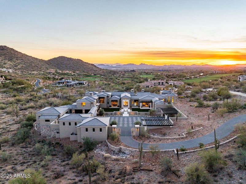 Sensational Golf & Mountain Views