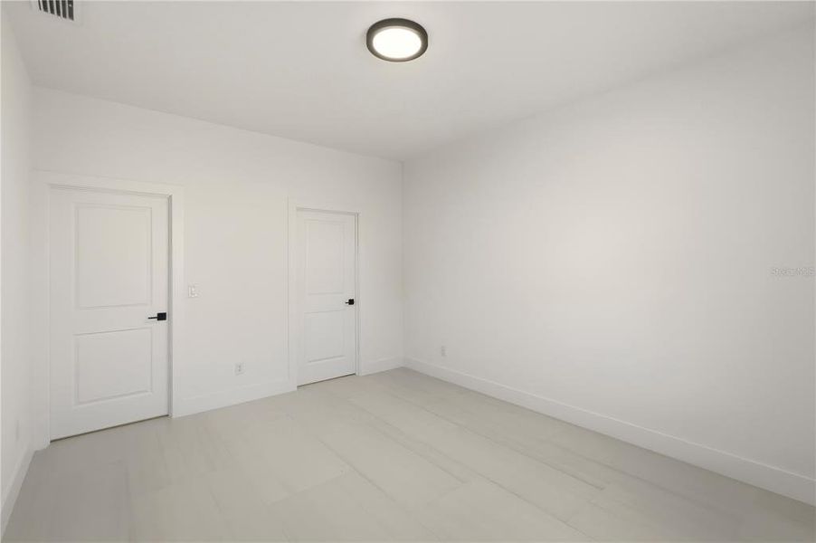 Spacious, unfurnished interior of a new home in , North Port (Image 29).