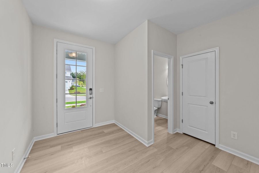 Picture for reference only.