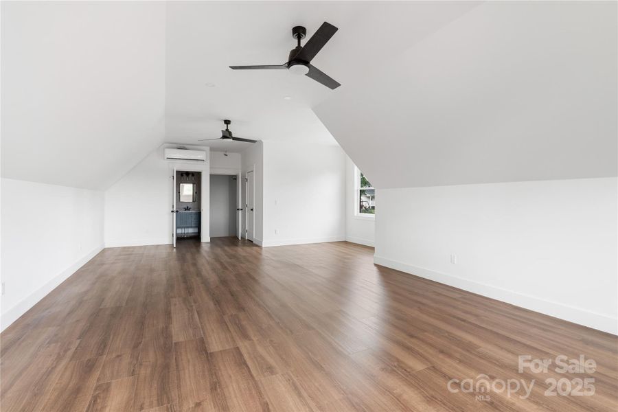 Spacious, unfurnished interior of a new home in , Hendersonville (Image 22). Spacious, unfurnished interior of a new home in , Hendersonville (Image 22).