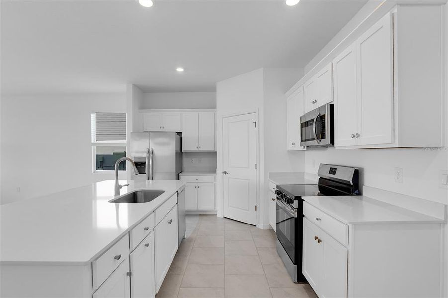 Furnished interior view inside a new home in Rye Ranch, Parrish (Image 8).