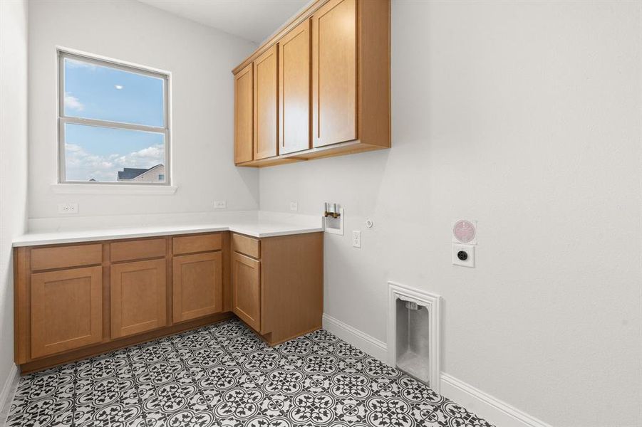 Furnished interior view inside a new home in , Venus (Image 7). Furnished interior view inside a new home in , Venus (Image 7).