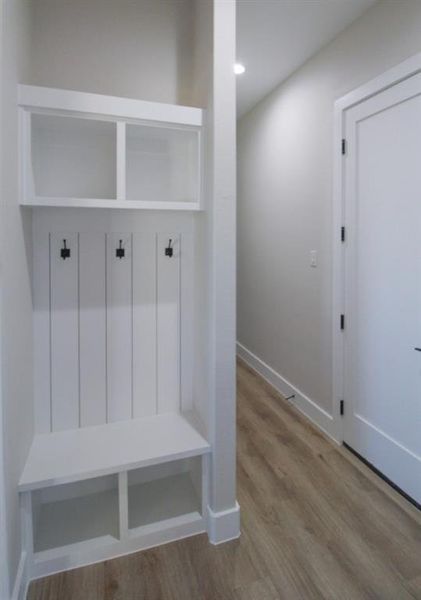 Spacious, unfurnished interior of a new home in , Waxahachie (Image 23).