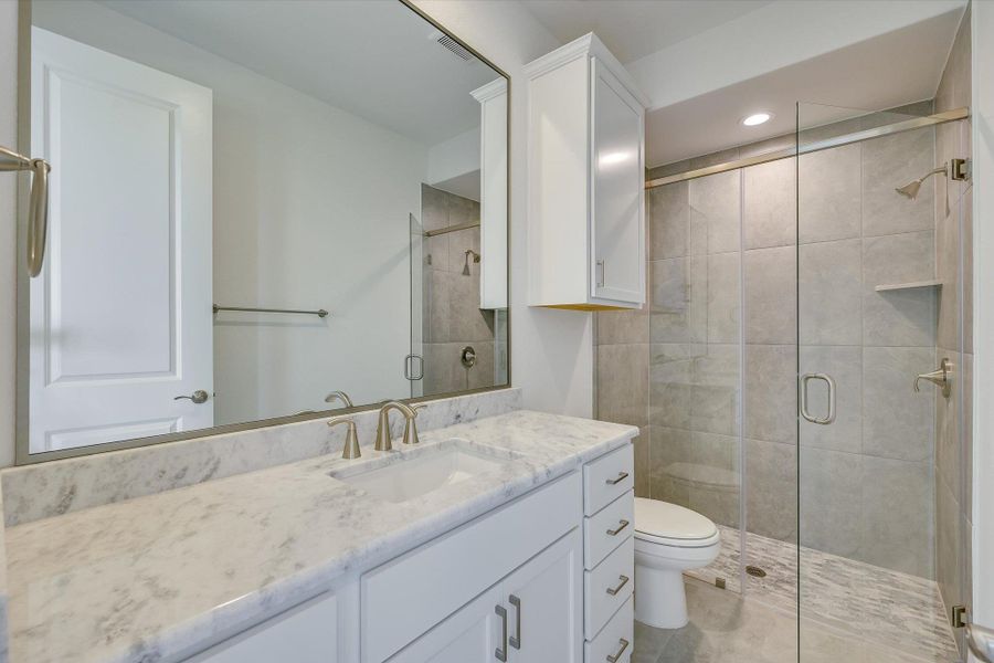 Furnished interior view inside a new home in Leander Estates, Leander (Image 7).