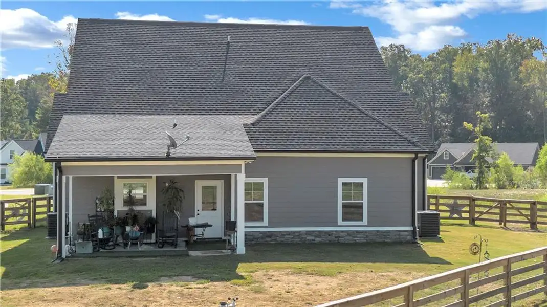 Front exterior of a new home in , Ringgold, GA, highlighting curb appeal (Image 1). Front exterior of a new home in , Ringgold, GA, highlighting curb appeal (Image 1).