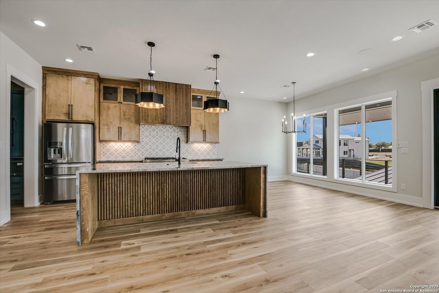 Furnished interior view inside a new home in , Kingsland (Image 11).