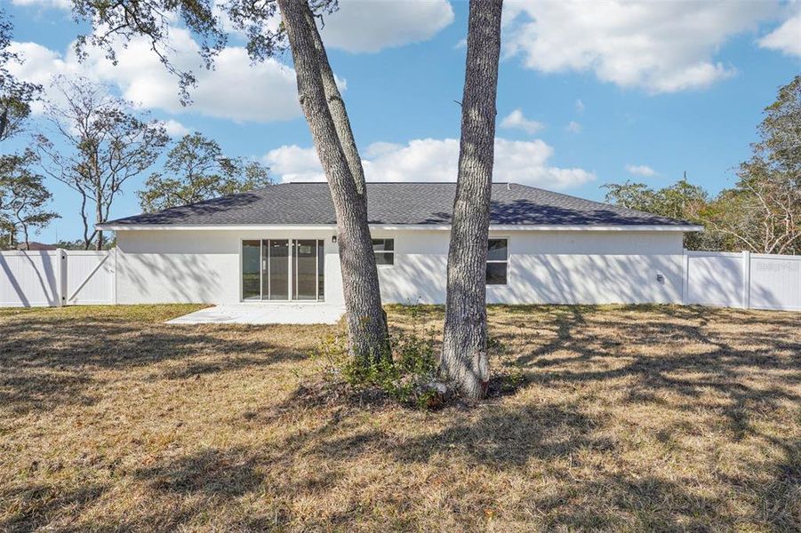 Exterior details and patio area of a home in , Ocala (Image 38). Exterior details and patio area of a home in , Ocala (Image 38).