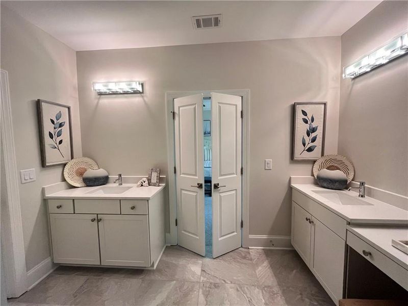 Furnished interior view inside a new home in Liberty Springs, Woodstock (Image 28). Furnished interior view inside a new home in Liberty Springs, Woodstock (Image 28).