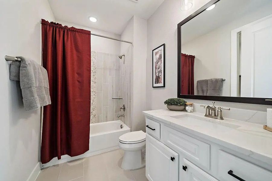 Furnished interior view inside a new home in Chambers Creek, Willis (Image 17). Furnished interior view inside a new home in Chambers Creek, Willis (Image 17).