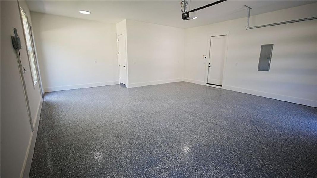 Spacious, unfurnished interior of a new home in , Flowery Branch (Image 40).