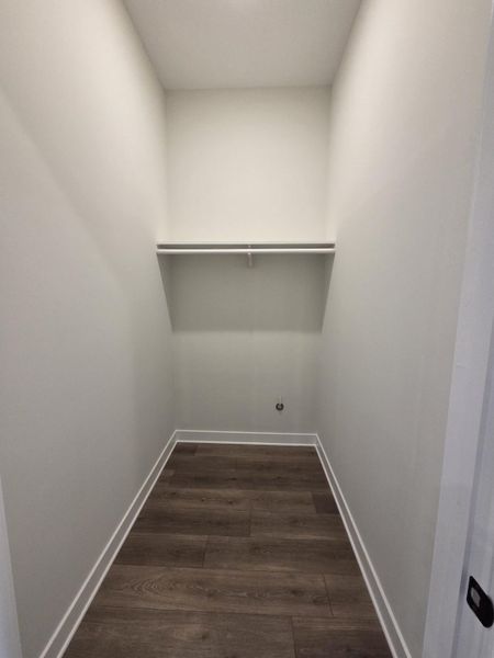 Spacious, unfurnished interior of a new home in Twin Oaks, Oakland (Image 23). Spacious, unfurnished interior of a new home in Twin Oaks, Oakland (Image 23).