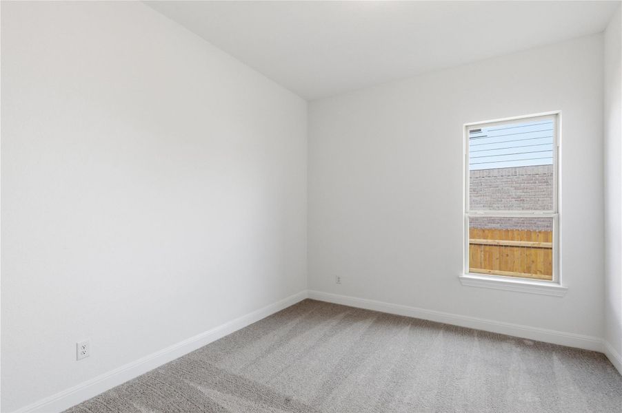 Spacious, unfurnished interior of a new home in Retreat at San Gabriel, Georgetown (Image 16).