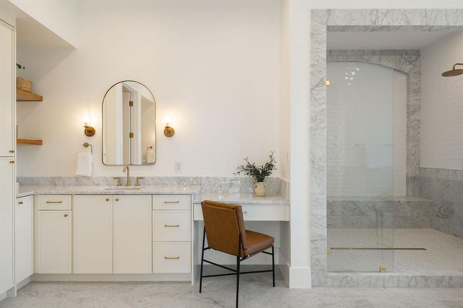 Furnished interior view inside a new home in , Dallas (Image 28).