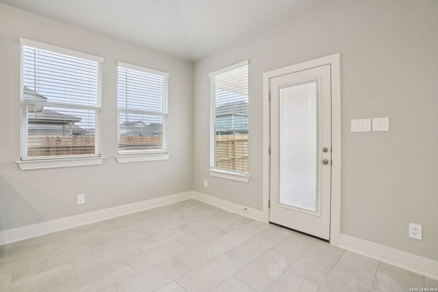 Spacious, unfurnished interior of a new home in Estancia Ranch - Classic Series, San Antonio (Image 42).