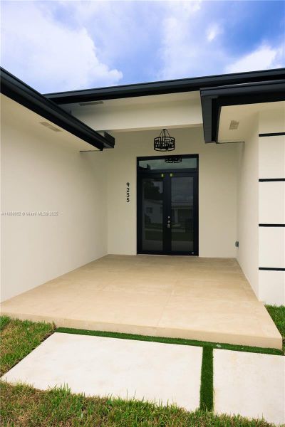 Image 38 of a home in .