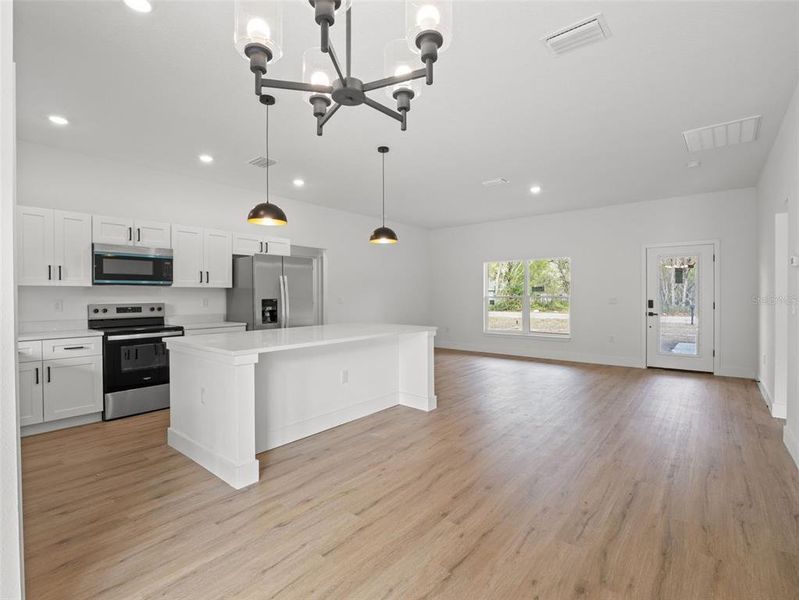 Image 34 of a home in .