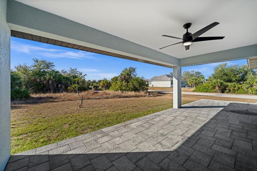 Exterior details and patio area of a home in , Port Charlotte (Image 17).