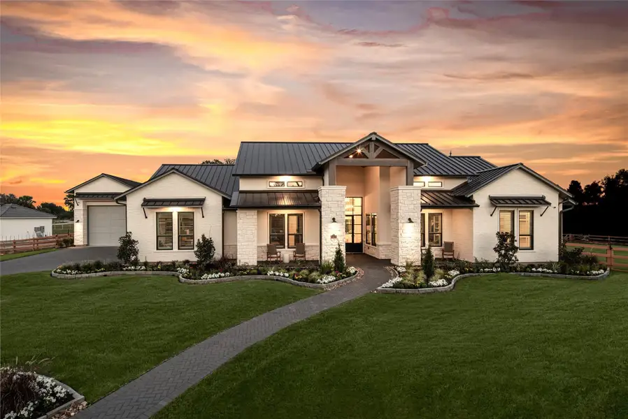 Images shown are of a similar home and are for representation purposes only. Actual features and finishes may vary. Images shown are of a similar home and are for representation purposes only. Actual features and finishes may vary.