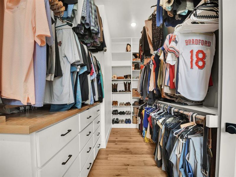 Image 36 of a home in .