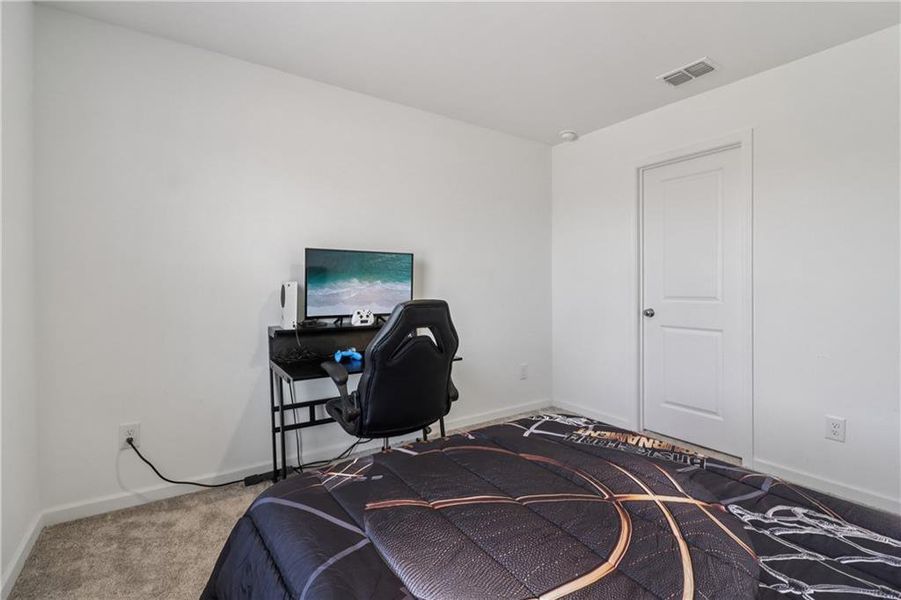 Furnished interior view inside a new home in , Gainesville (Image 48).
