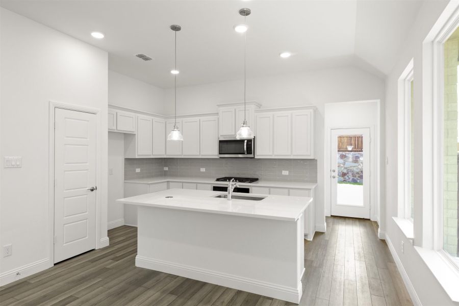 Furnished interior view inside a new home in Elevon, Lavon (Image 7).