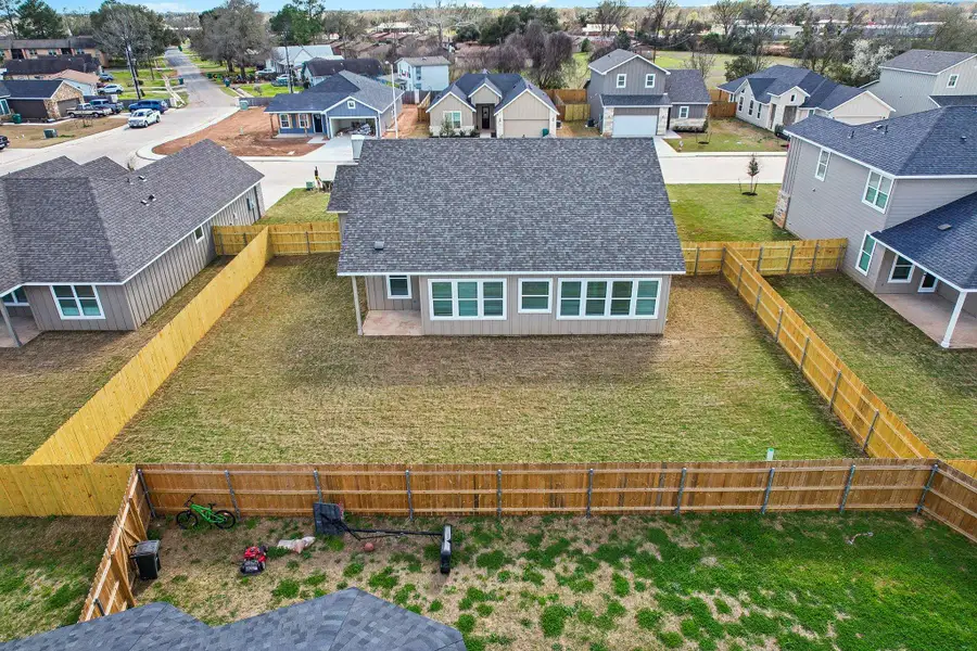 Welcome Home! 104 Callie Street Welcome Home! 104 Callie Street