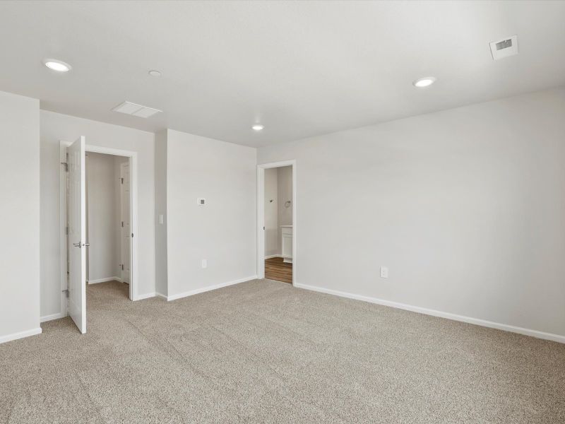 Spacious, unfurnished interior of a new home in Poudre Heights: The Meadow Collection, Windsor (Image 11).