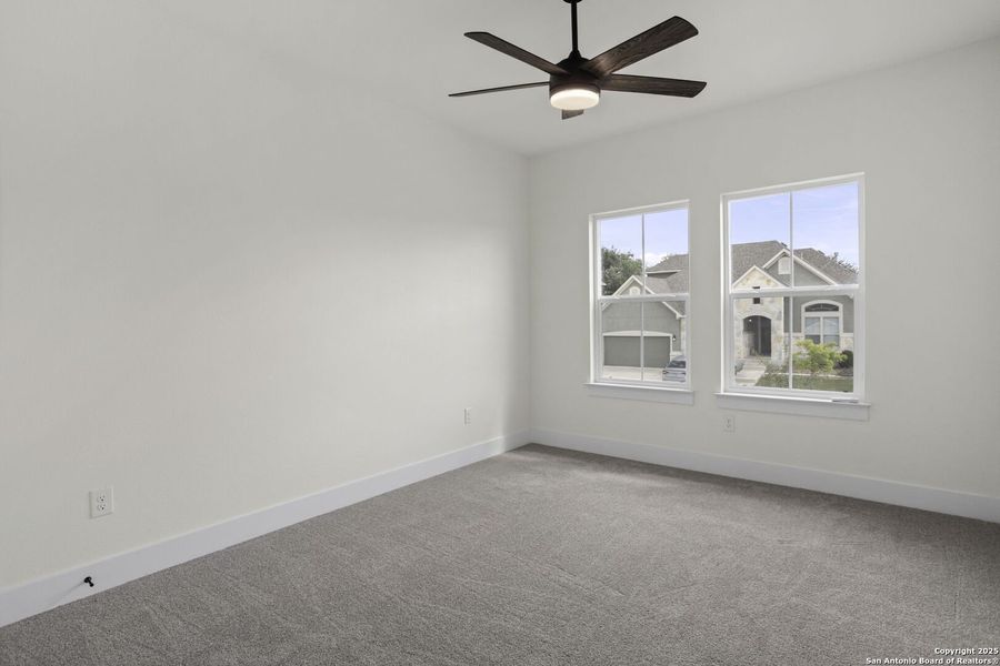 Spacious, unfurnished interior of a new home in , Fair Oaks Ranch (Image 20). Spacious, unfurnished interior of a new home in , Fair Oaks Ranch (Image 20).