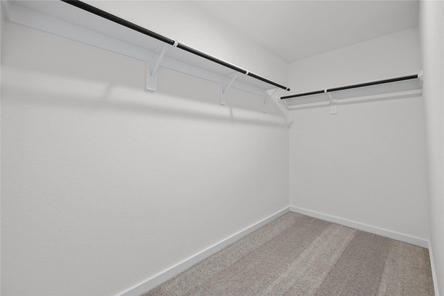 Spacious, unfurnished interior of a new home in Cielo, Conroe (Image 15).