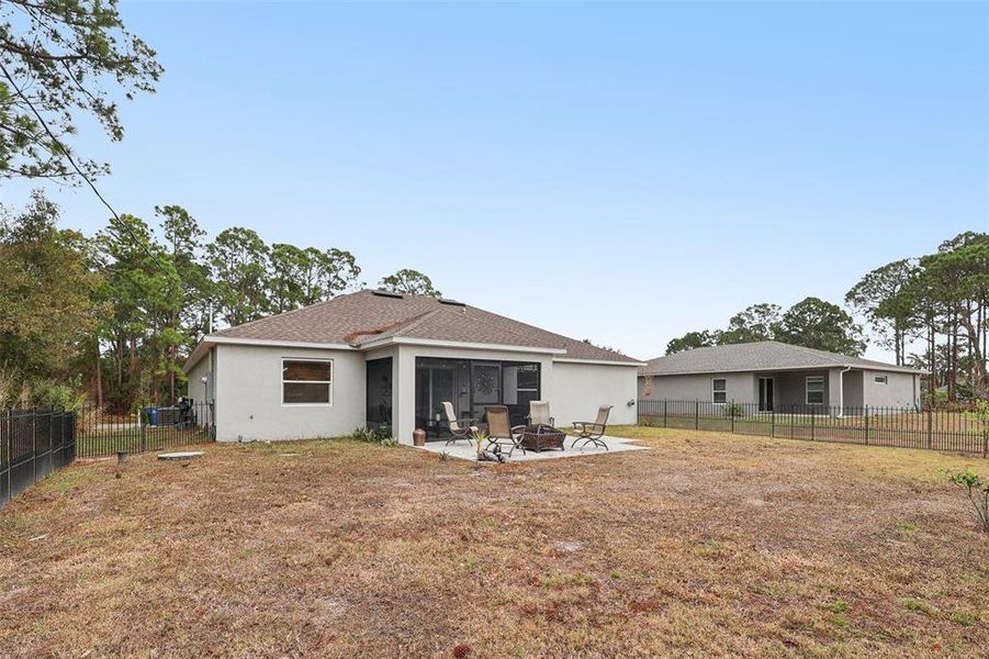 Exterior details and patio area of a home in , Palm Bay (Image 25).