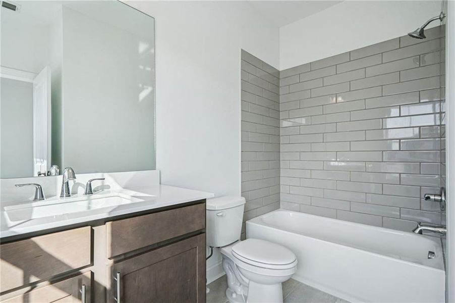 Furnished interior view inside a new home in Millcroft Townhomes, Buford (Image 11).