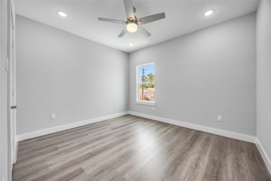 Image 21 of a home in .