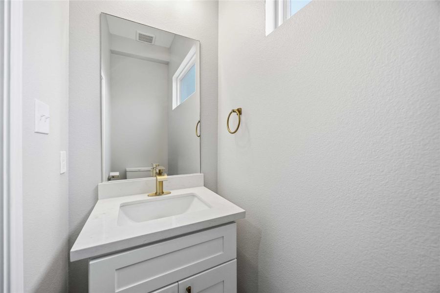 Image 23 of a home in .