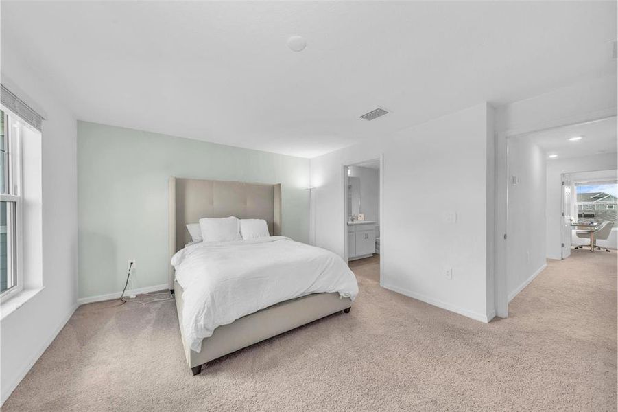 Furnished interior view inside a new home in , Sarasota (Image 18).